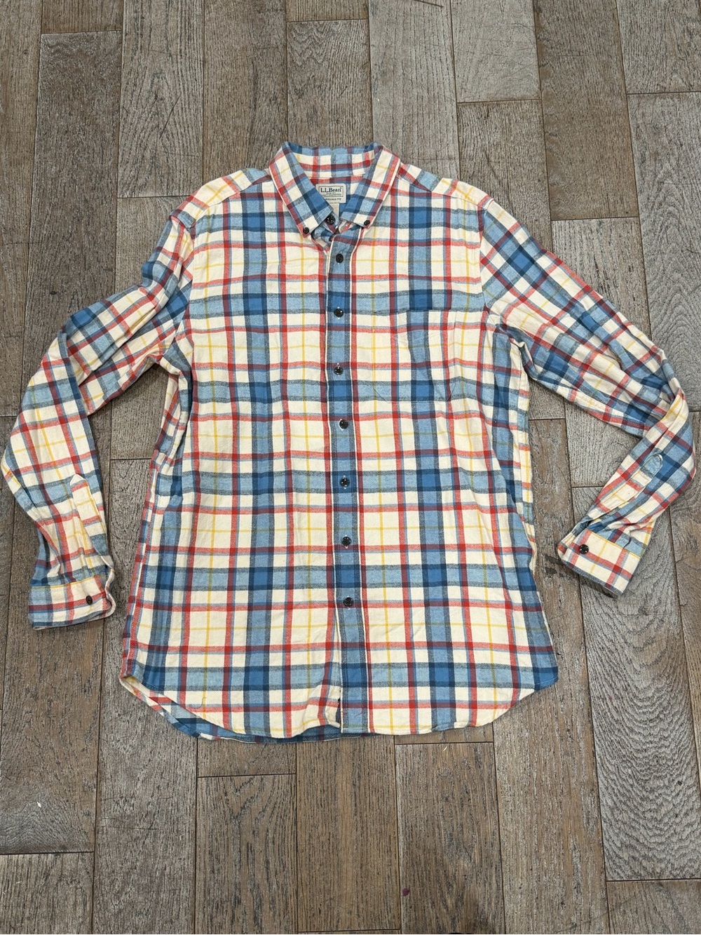 L.L.Bean Men's Scotch Plaid Flannel Shirt – Traditional Fit Sz M Tall cotton